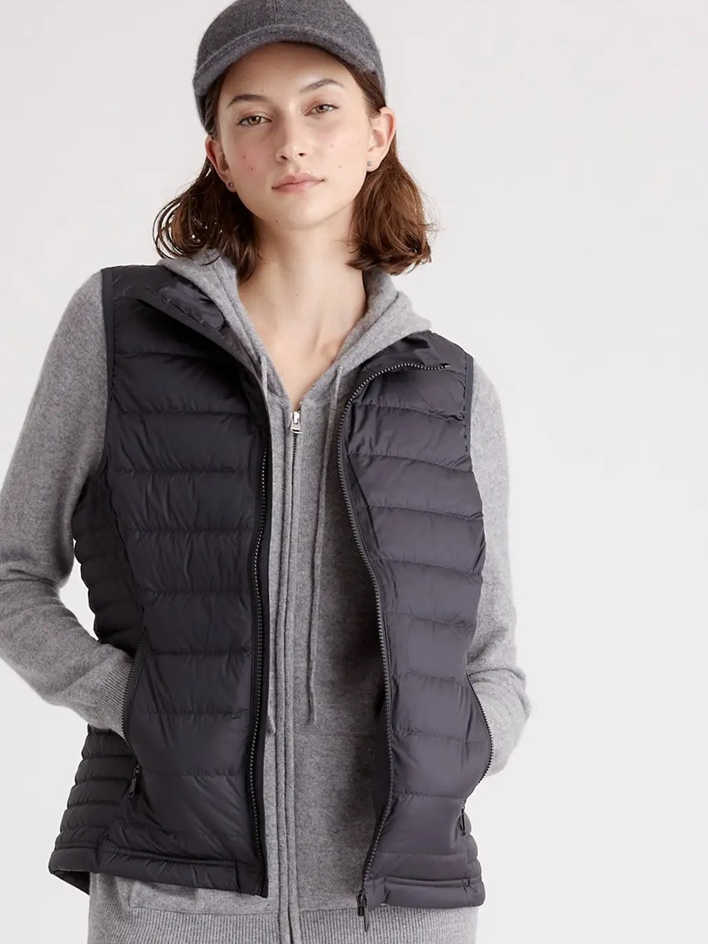 QUINCE women’s Lightweight Down Packable Puffer Vest